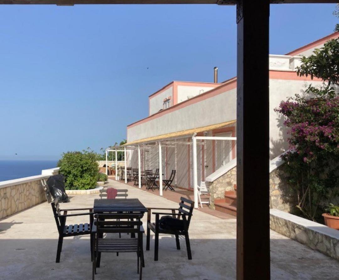 Casa Belvedere Del Core Ponza Eksteriør billede