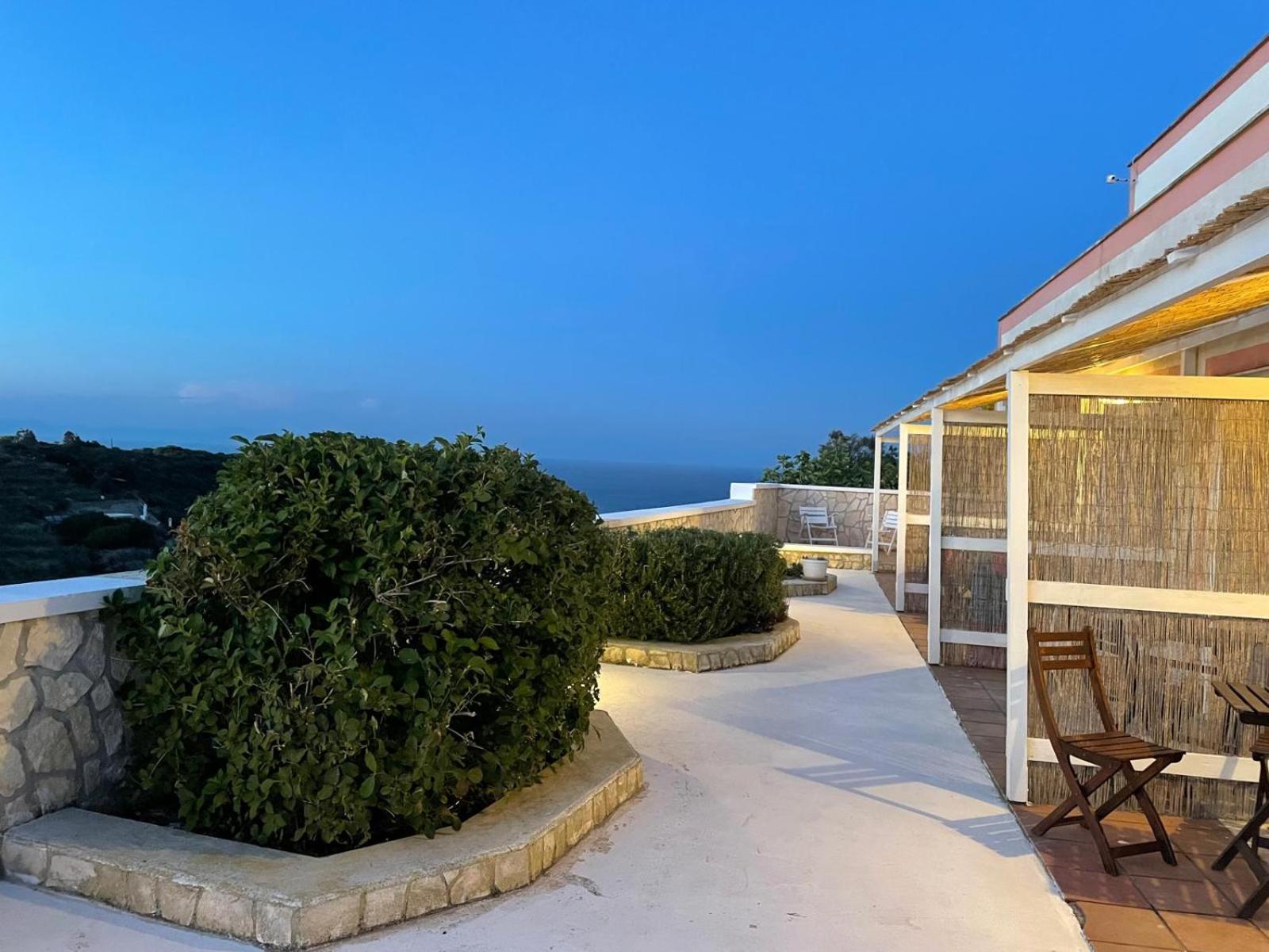 Casa Belvedere Del Core Ponza Eksteriør billede